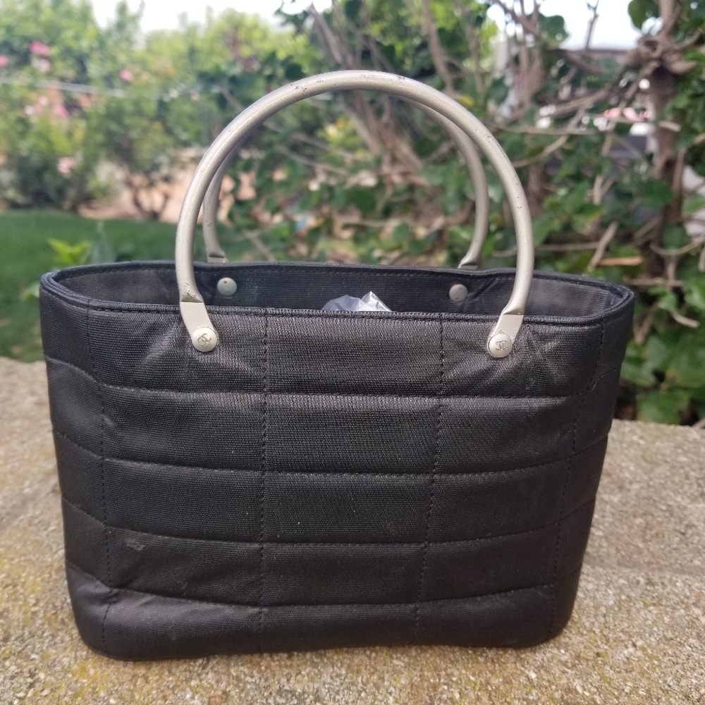 Sale  Rare Chanel mini chocolate bar black bag - Picture 5 of 17